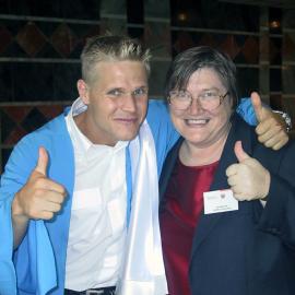 2001 Graduation Ceremony Norway 100-0034