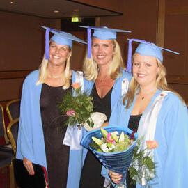 2001 Graduation Ceremony Sweden 100-0020